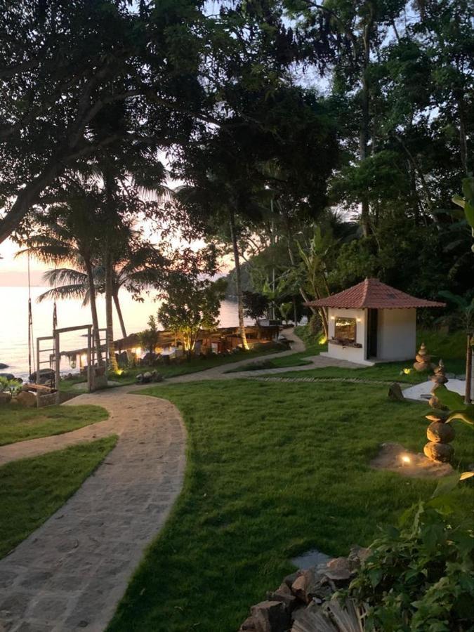 Lodge Casa Da Ilha Praia de Aracatiba